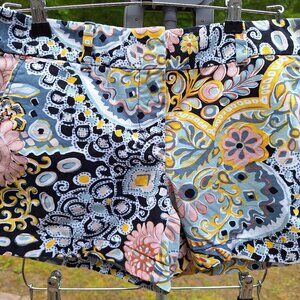 Like New - Loft Outlet Paisley Short - Size 4